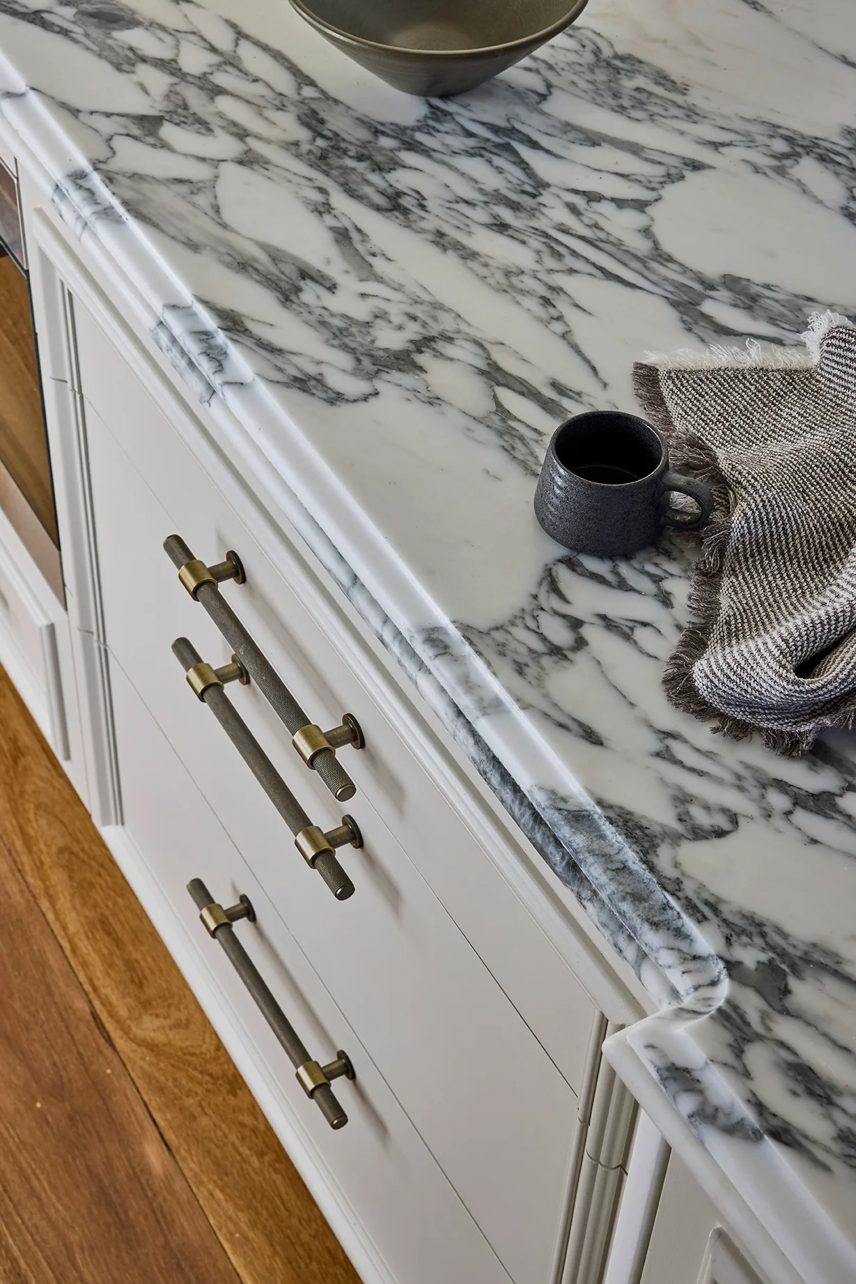 Belgravia Knurled Cabinet Pull - Image 3