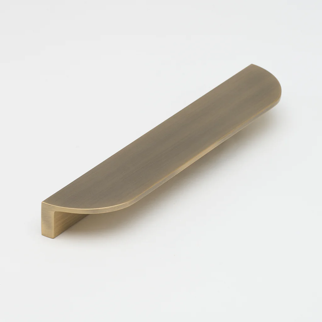 Isla Pull Aged Brass - Image 3
