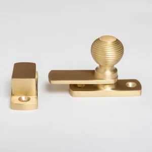 Beehive Latch - Satin Brass